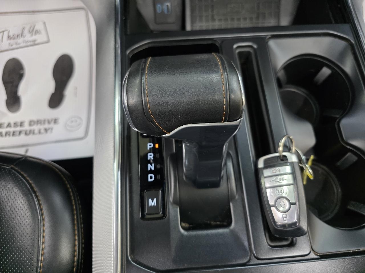 Ford F-150 4WD SuperCrew 145" Platinum 2022