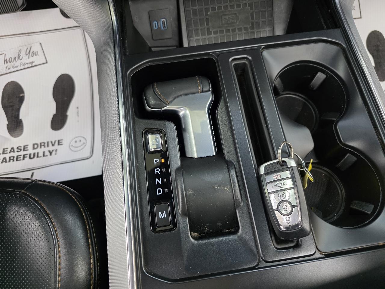 Ford F-150 4WD SuperCrew 145" Platinum 2022