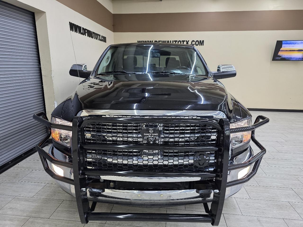 RAM 2500 Laramie Crew Cab SWB 4WD 2012