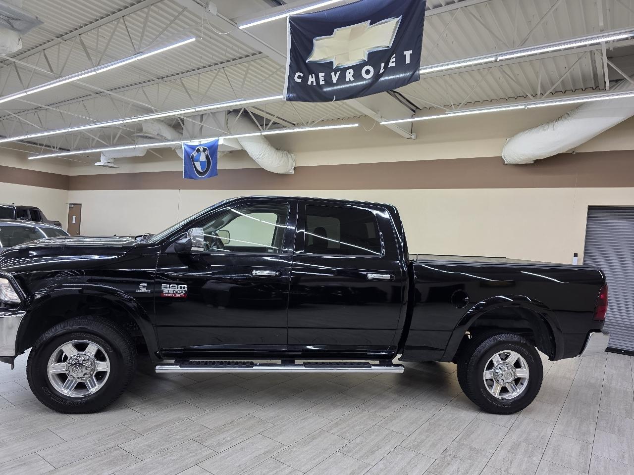 RAM 2500 Laramie Crew Cab SWB 4WD 2012