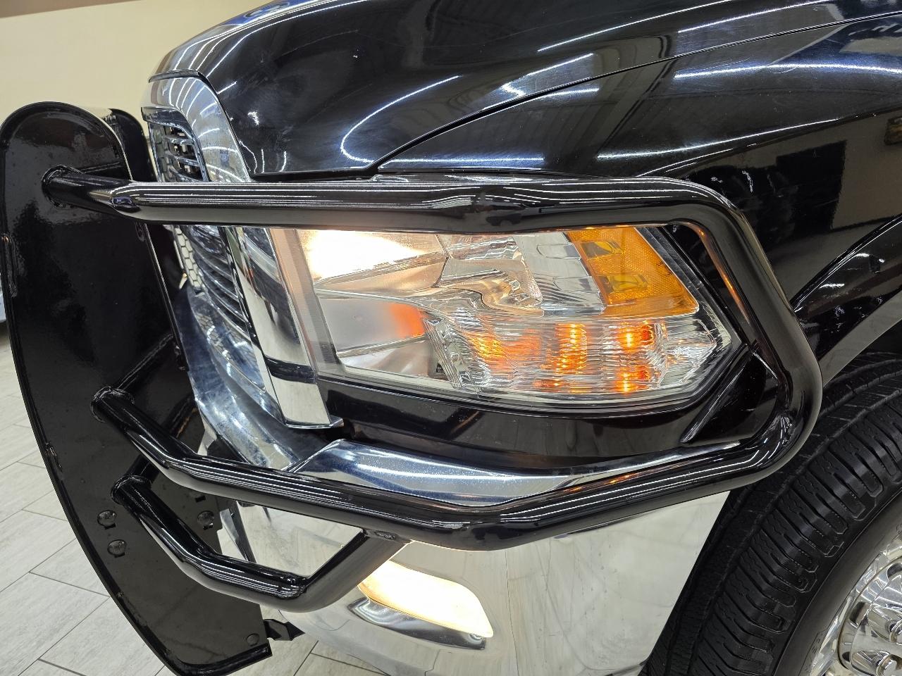 RAM 2500 Laramie Crew Cab SWB 4WD 2012