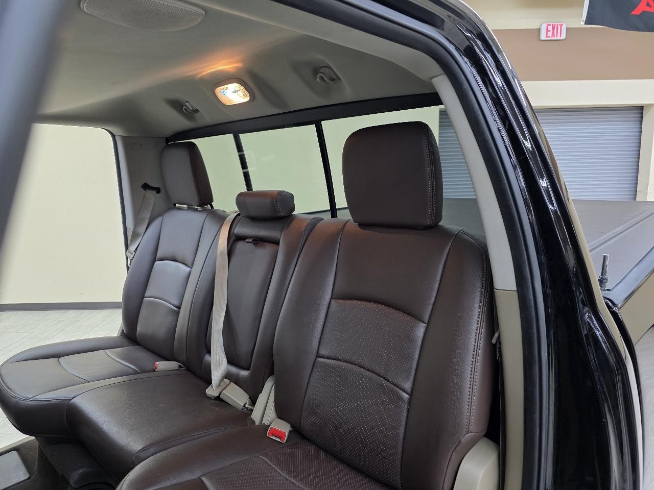 RAM 2500 Laramie Crew Cab SWB 4WD 2012