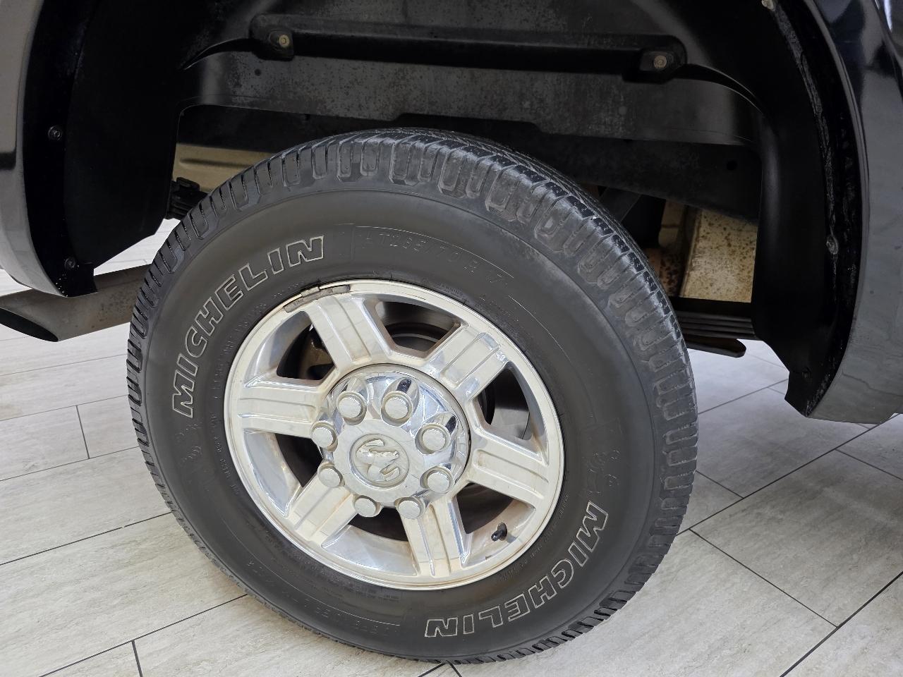 RAM 2500 Laramie Crew Cab SWB 4WD 2012