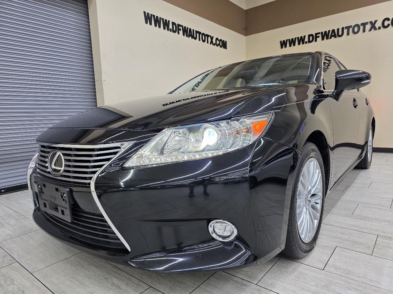 Lexus ES 350 Sedan 2015