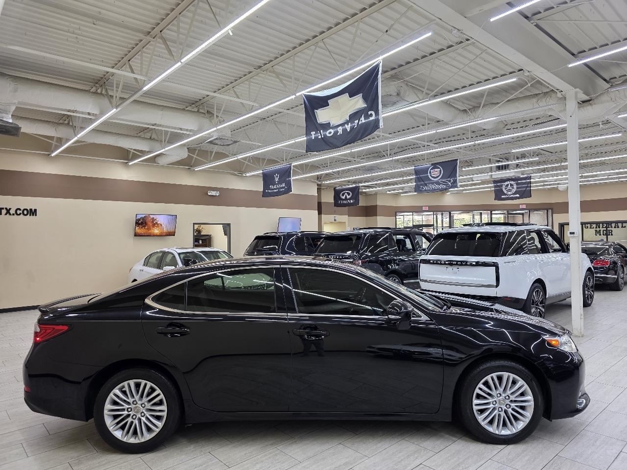 Lexus ES 350 Sedan 2015