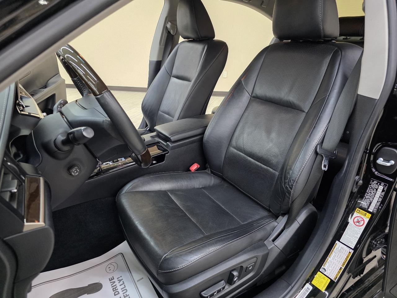 Lexus ES 350 Sedan 2015