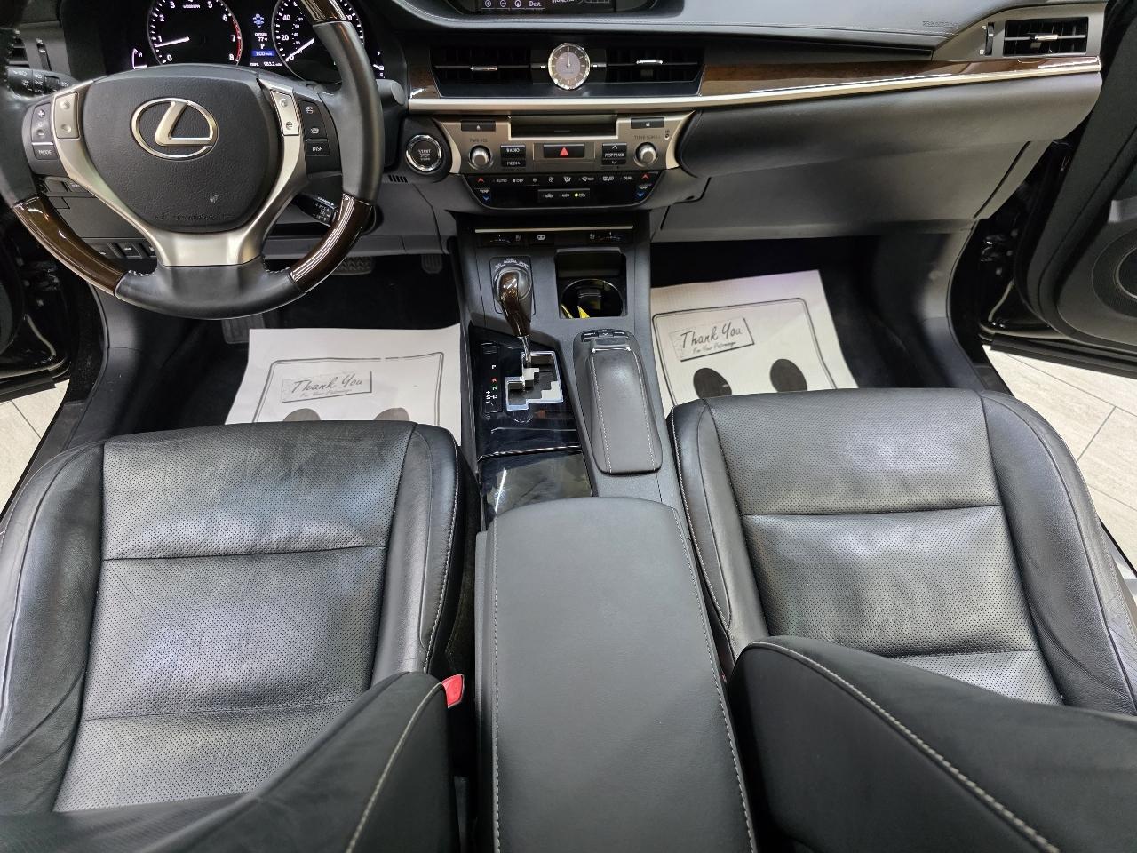 Lexus ES 350 Sedan 2015