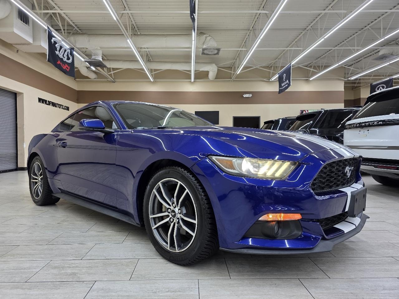 Ford Mustang EcoBoost Coupe 2015