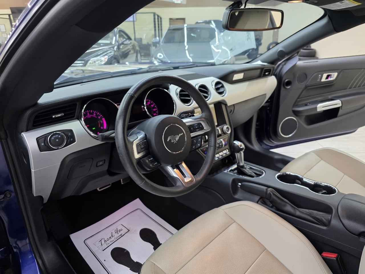 Ford Mustang EcoBoost Coupe 2015