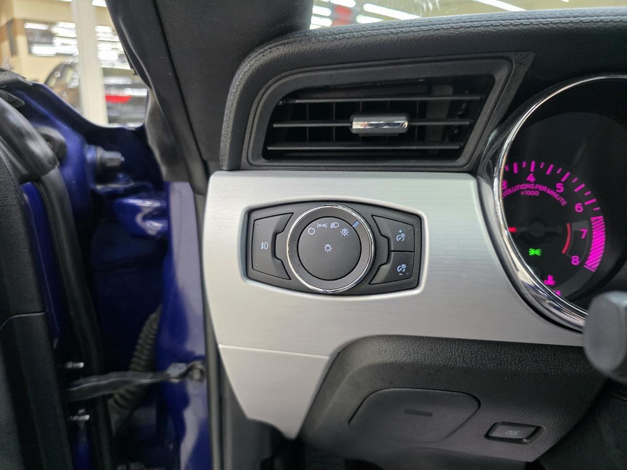 Ford Mustang EcoBoost Coupe 2015