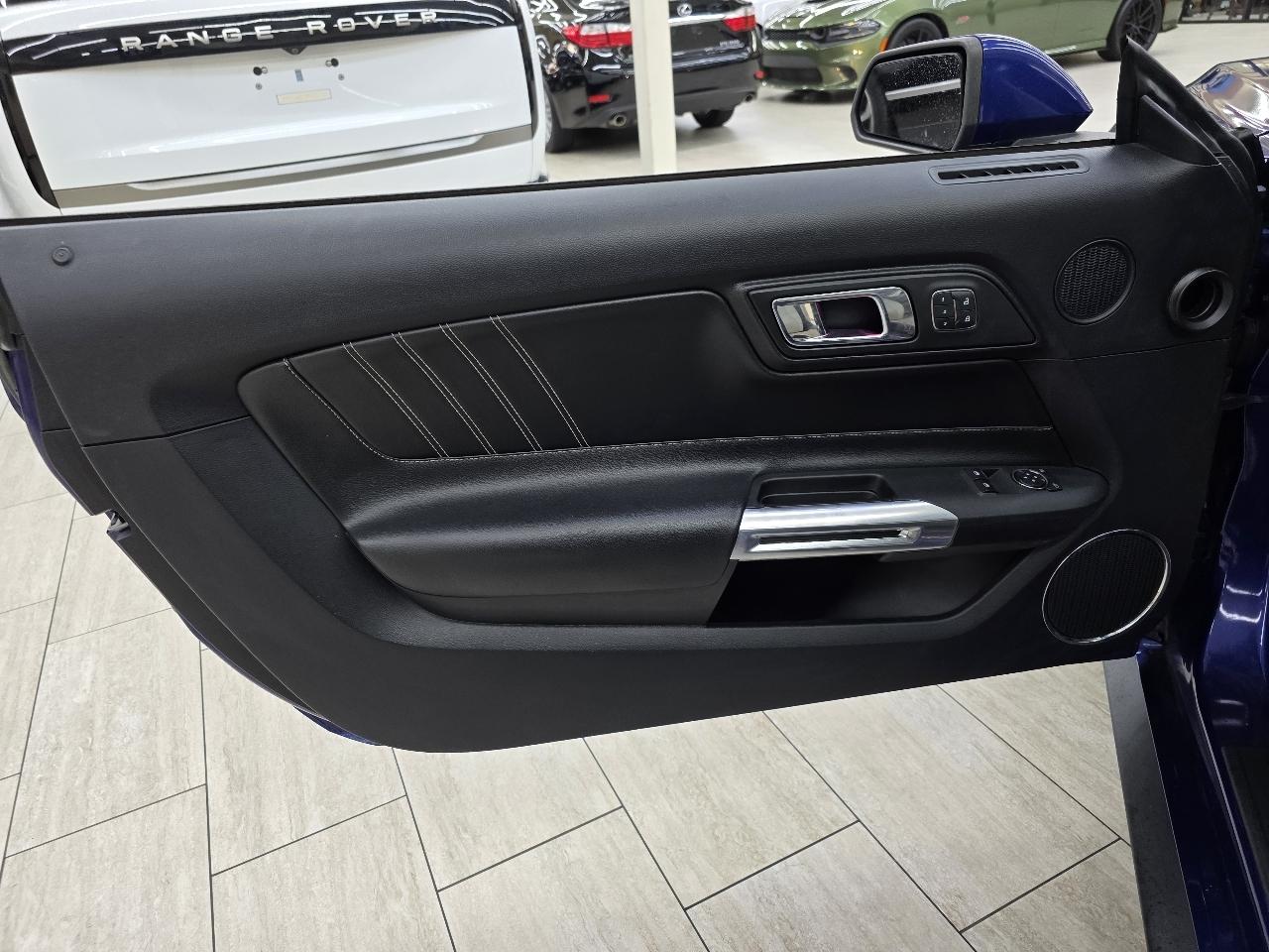 Ford Mustang EcoBoost Coupe 2015