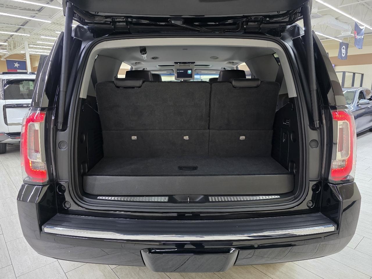 GMC Yukon Denali 4WD 2019