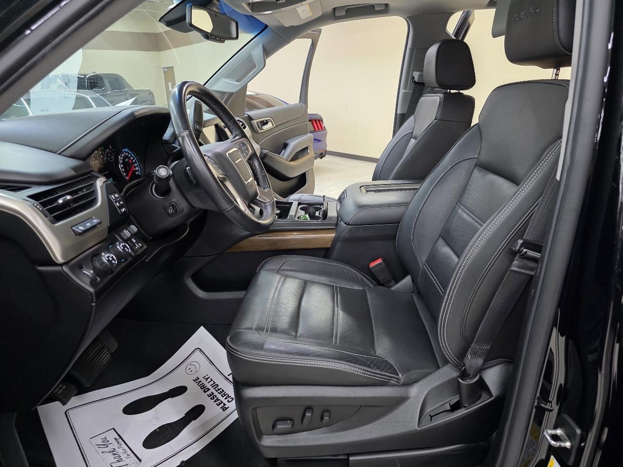 GMC Yukon Denali 4WD 2019