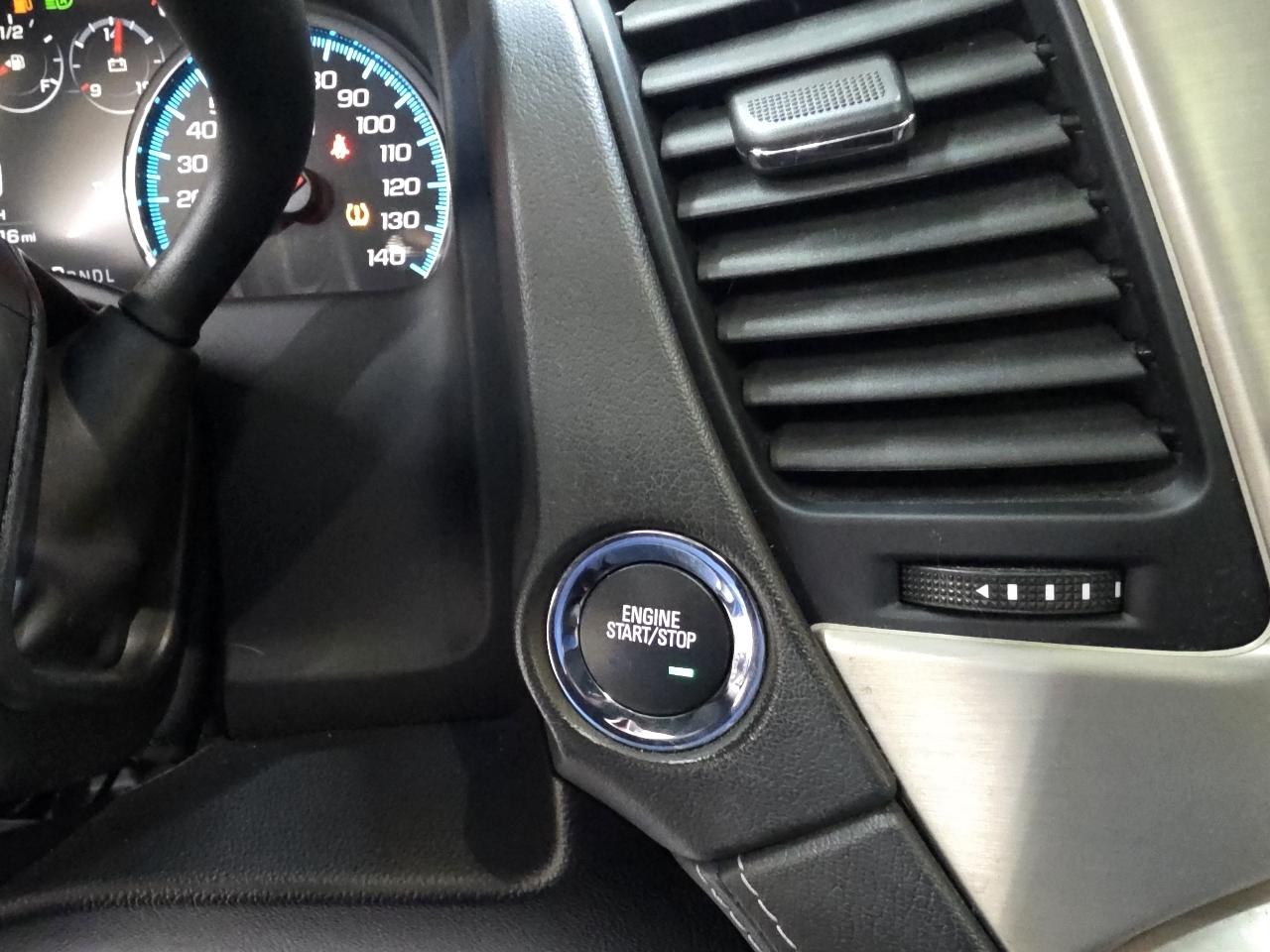 GMC Yukon Denali 4WD 2019