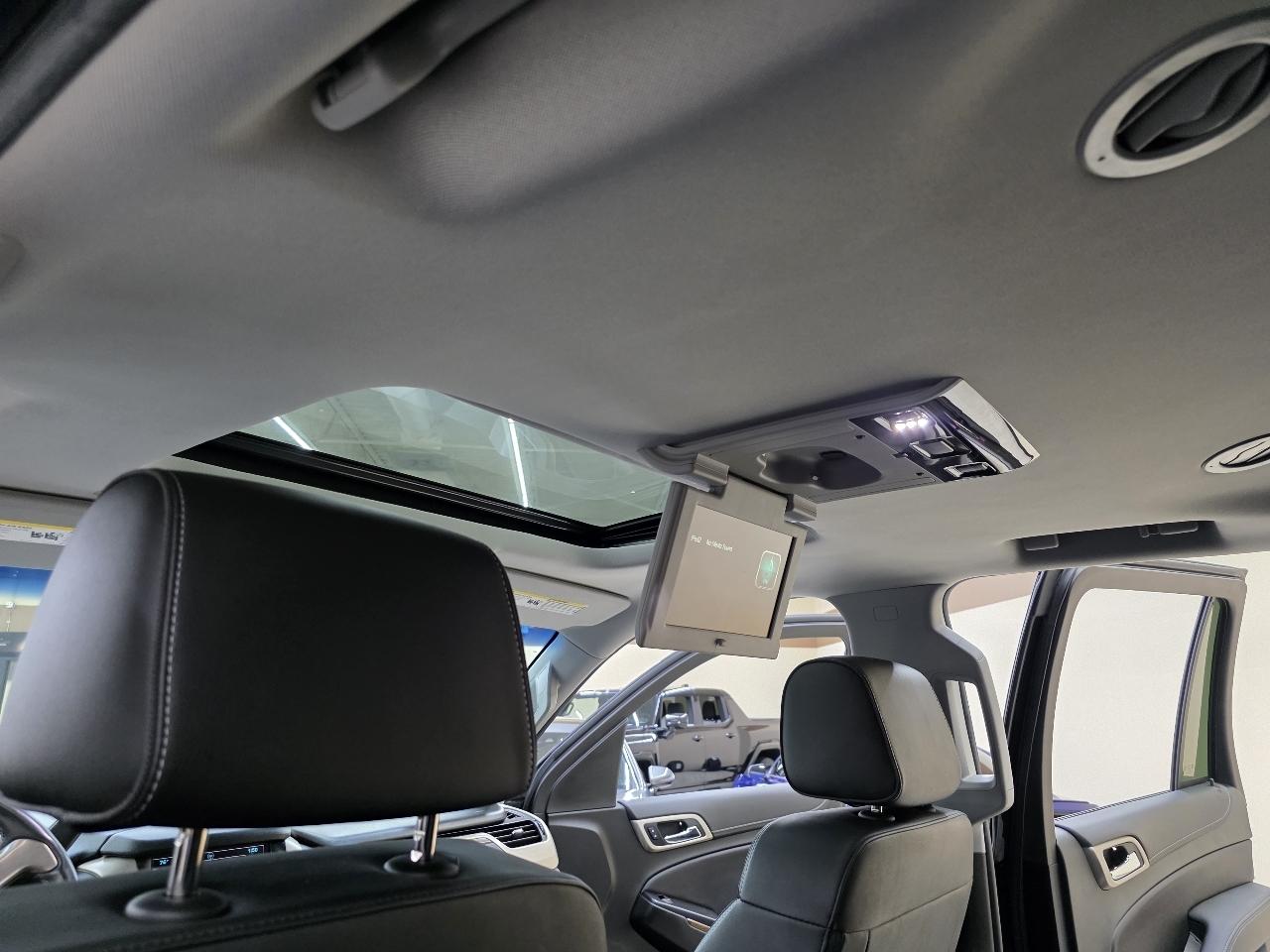 GMC Yukon Denali 4WD 2019