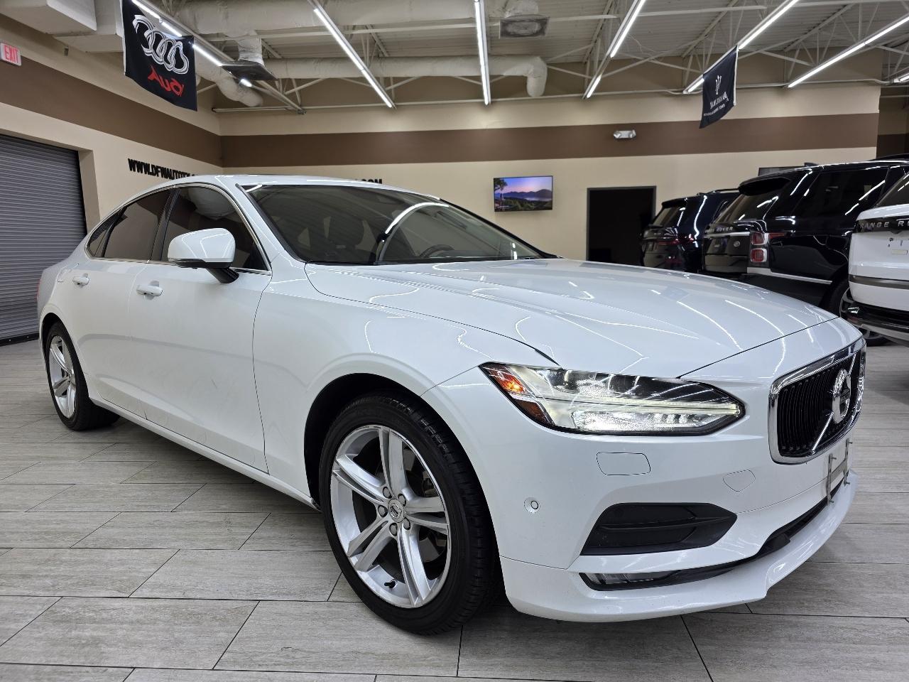 Volvo S90 T5 Momentum 2017
