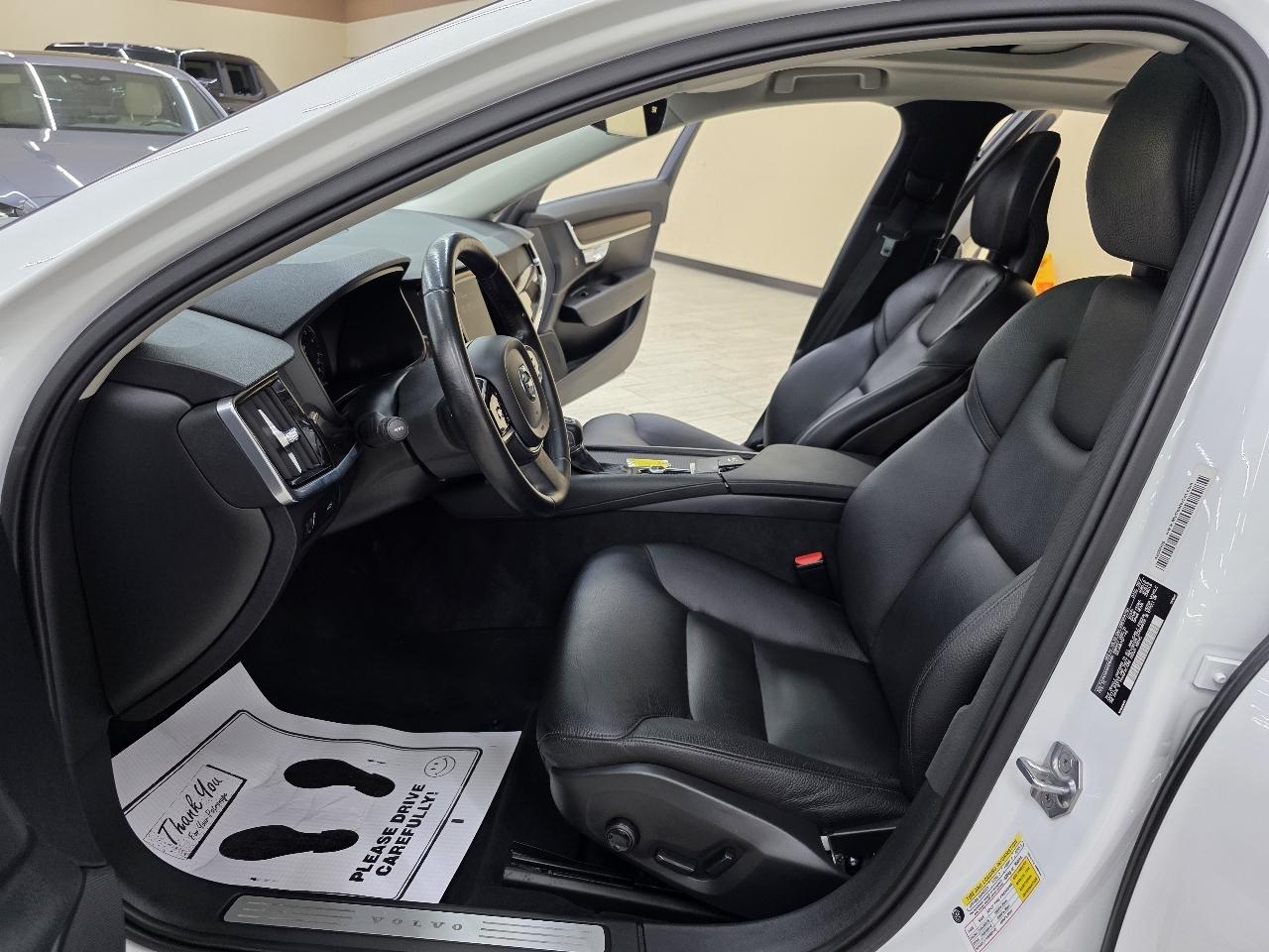 Volvo S90 T5 Momentum 2017