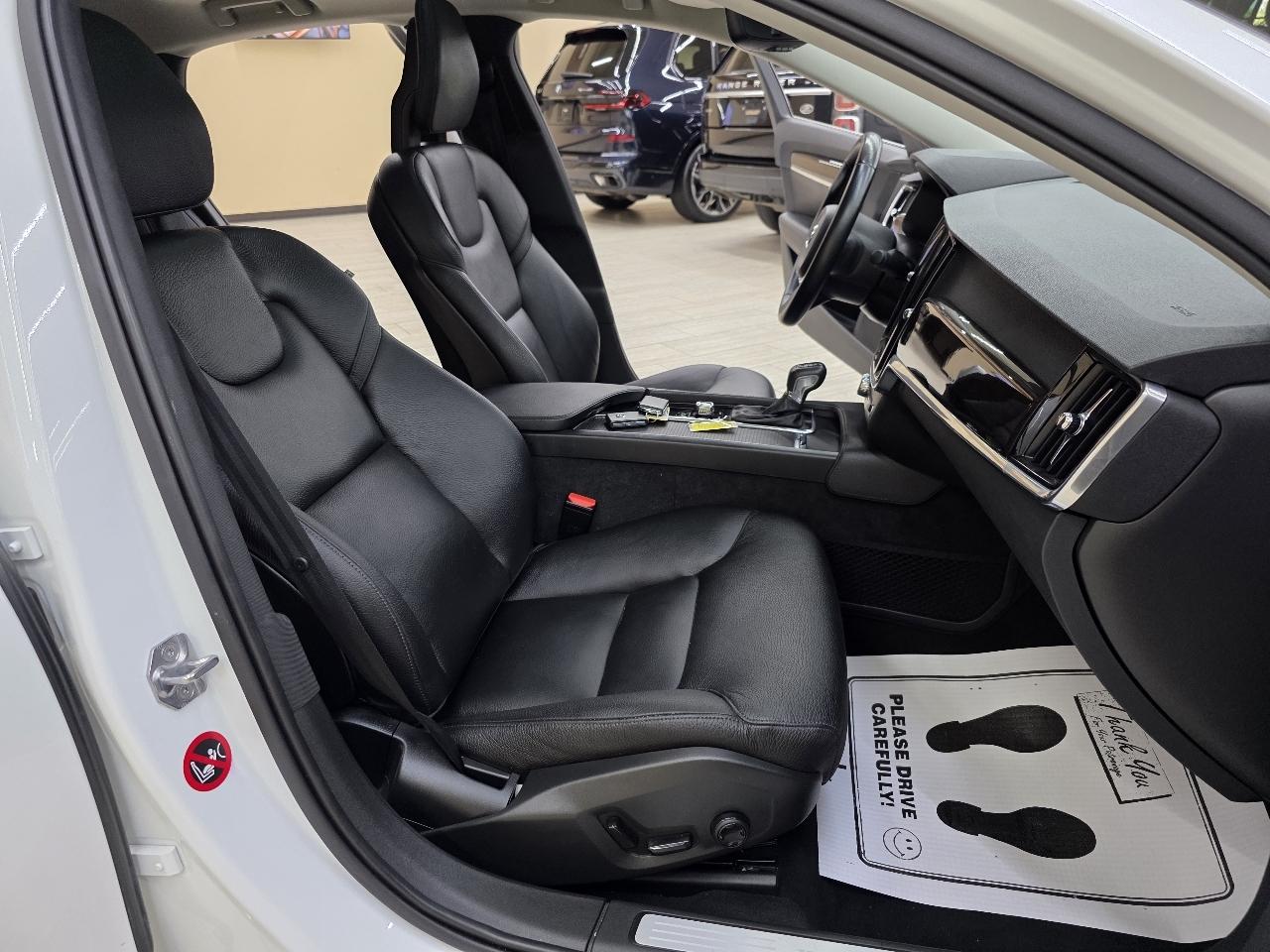 Volvo S90 T5 Momentum 2017