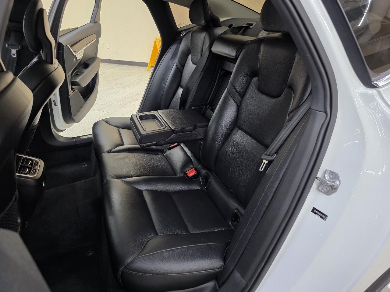 Volvo S90 T5 Momentum 2017