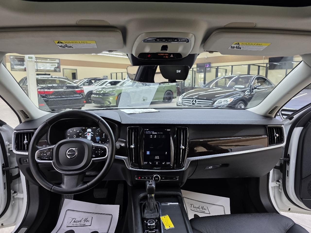 Volvo S90 T5 Momentum 2017