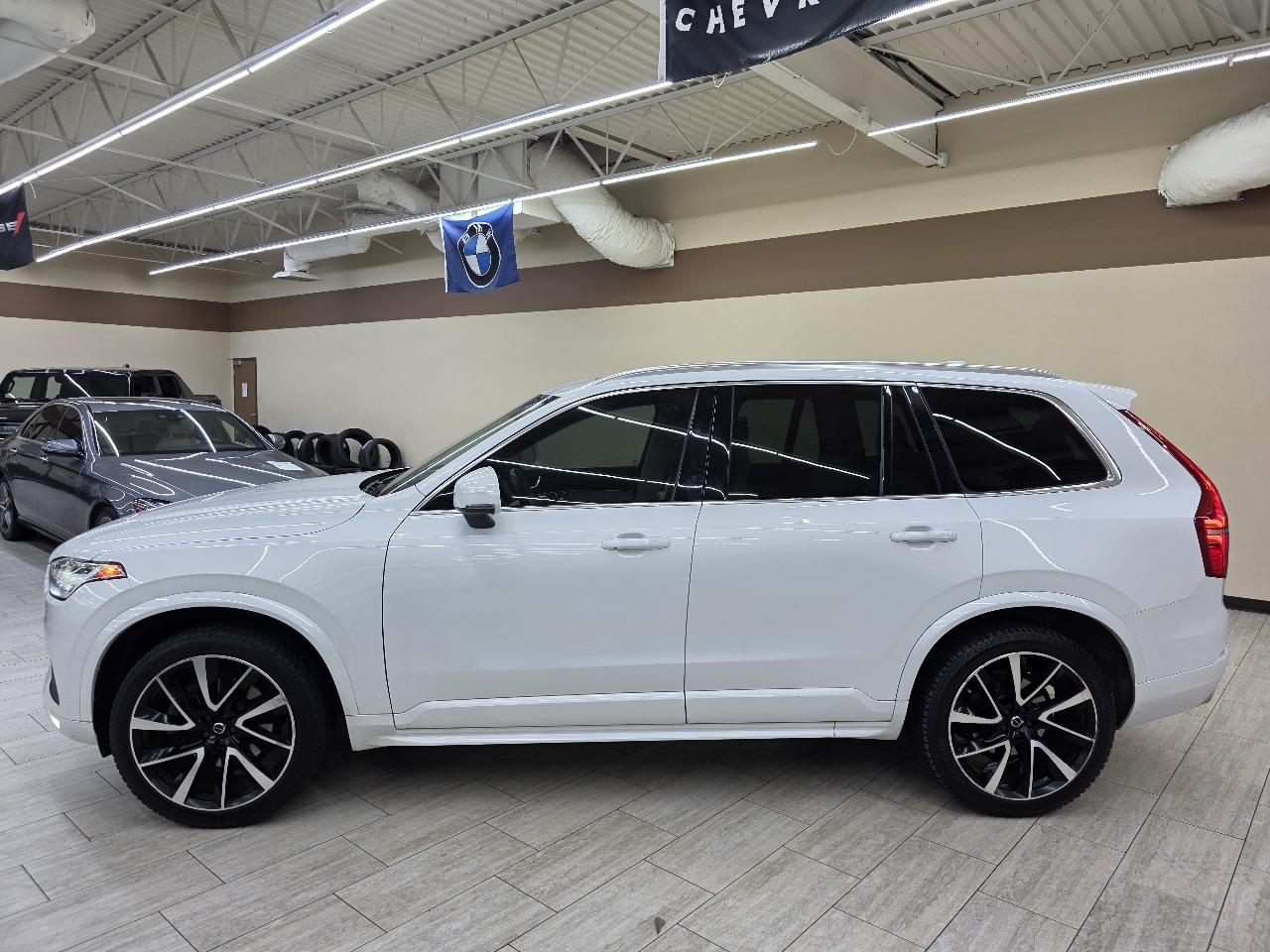 Volvo XC90 T6 Momentum AWD 2020