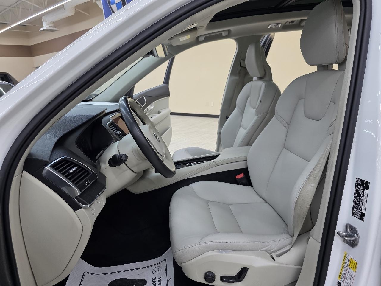 Volvo XC90 T6 Momentum AWD 2020