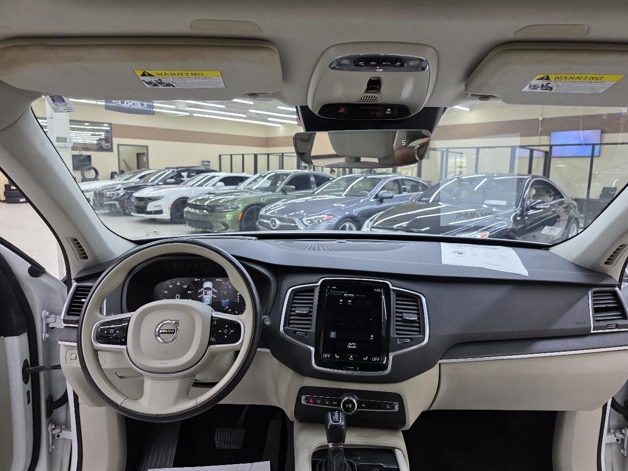 Volvo XC90 T6 Momentum AWD 2020