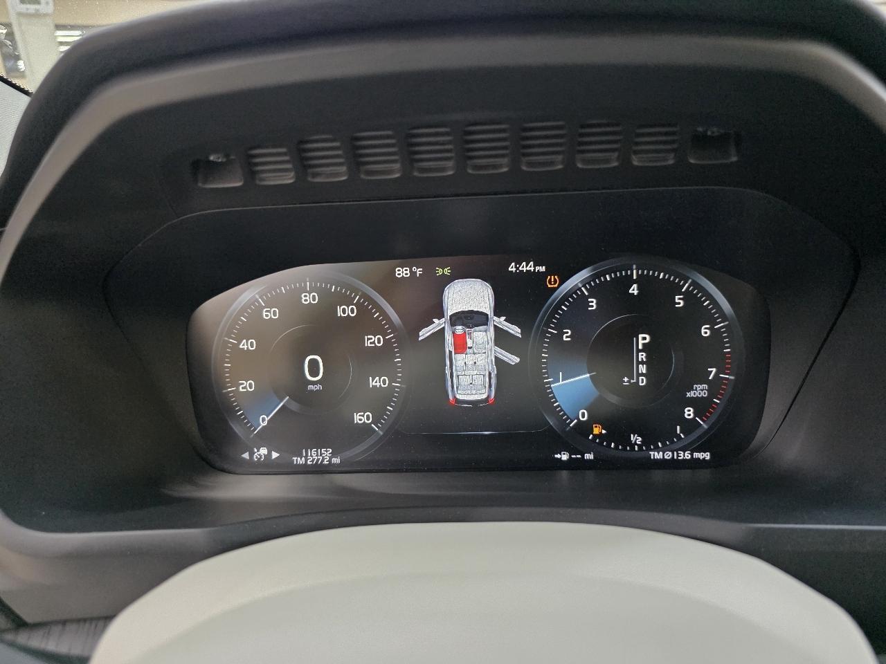 Volvo XC90 T6 Momentum AWD 2020
