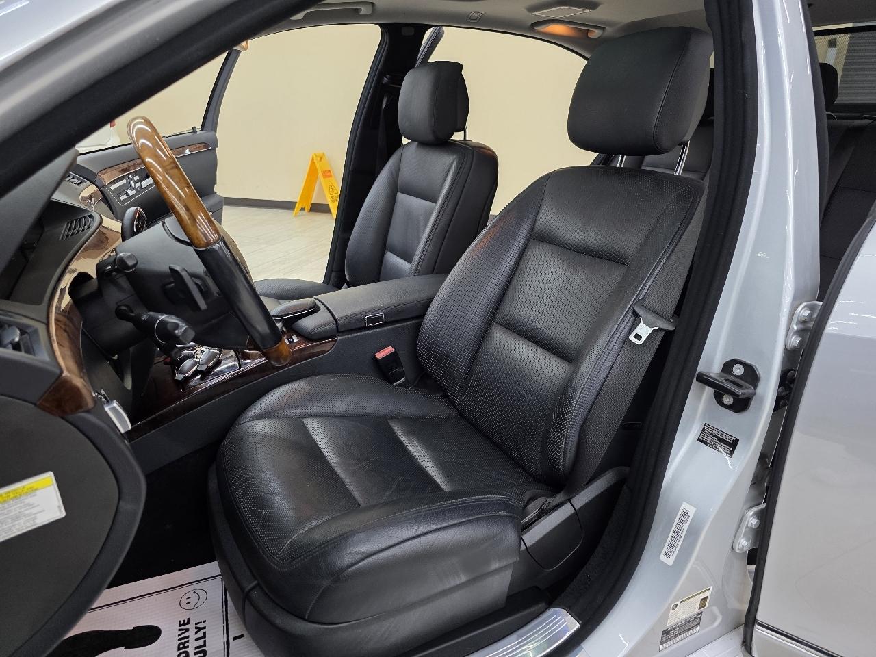 Mercedes-Benz S-Class S550 2010