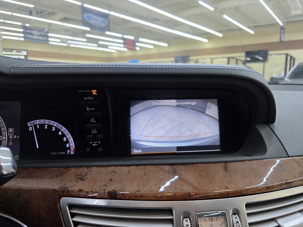 Mercedes-Benz S-Class S550 2010