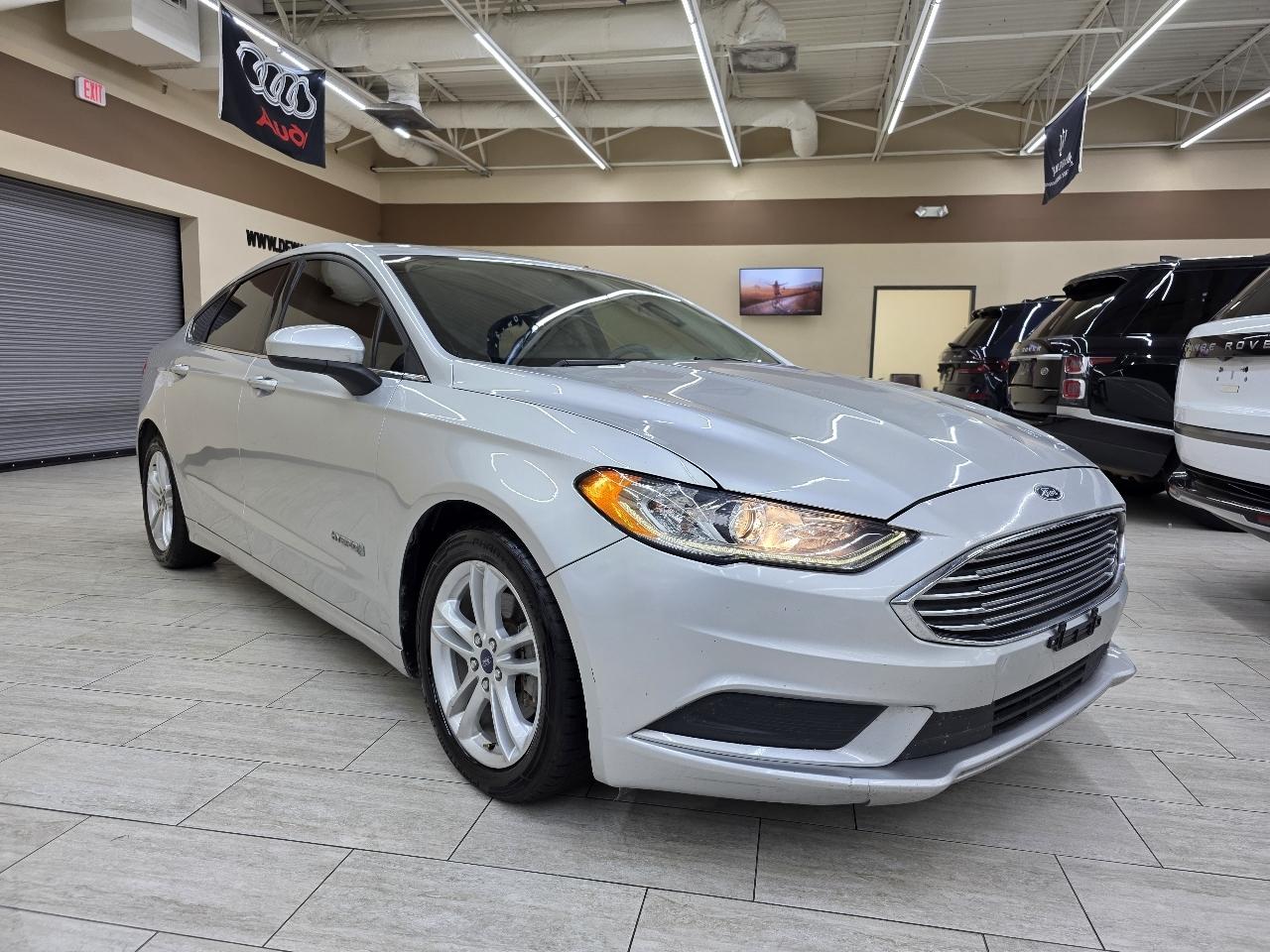 Ford Fusion Hybrid SE 2018