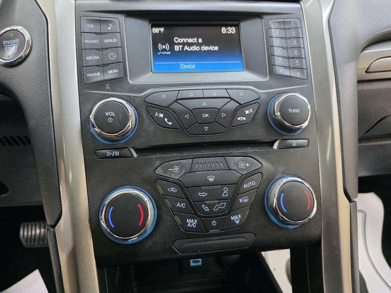 Ford Fusion Hybrid SE 2018