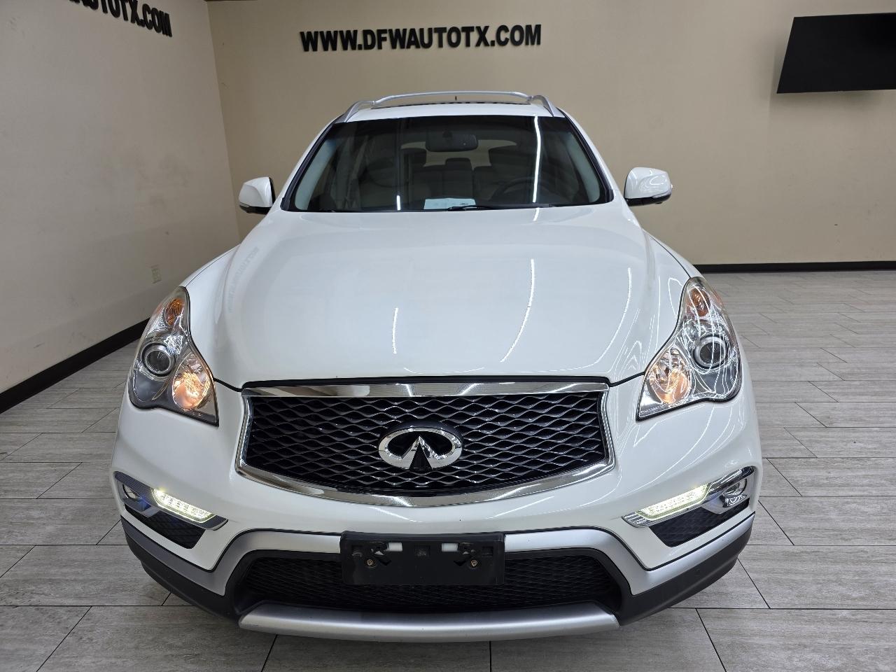 Infiniti QX50 Base RWD 2017