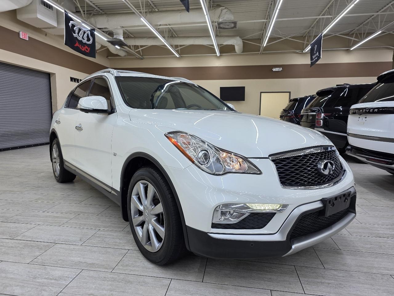 Infiniti QX50 Base RWD 2017