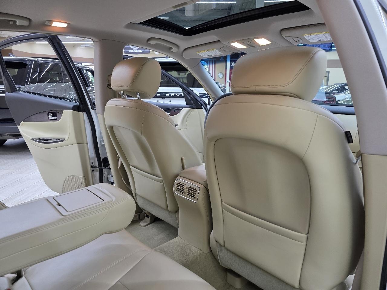 Infiniti QX50 Base RWD 2017