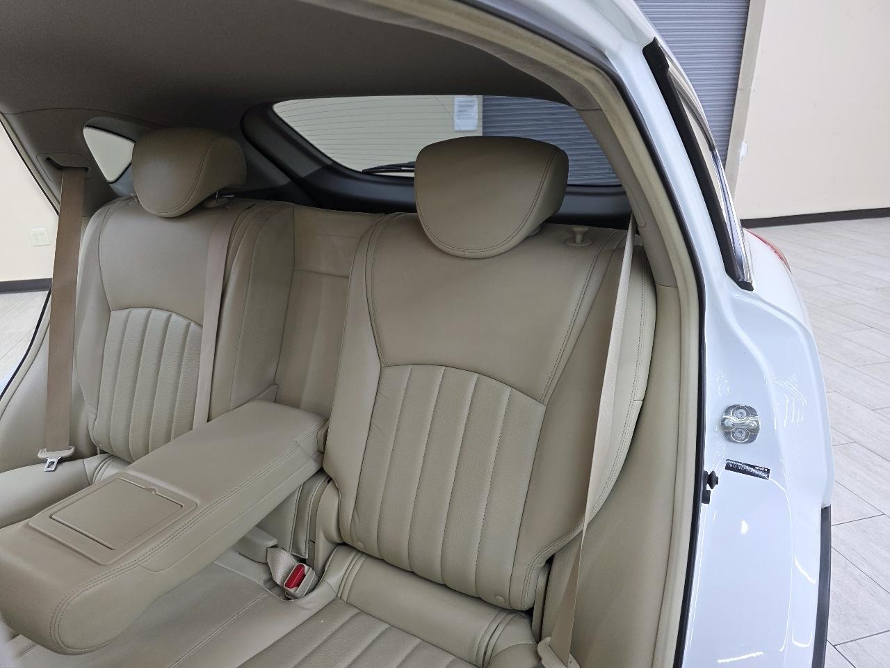 Infiniti QX50 Base RWD 2017
