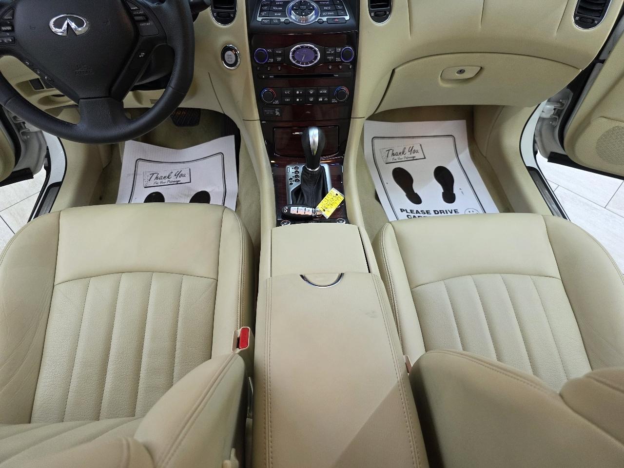 Infiniti QX50 Base RWD 2017