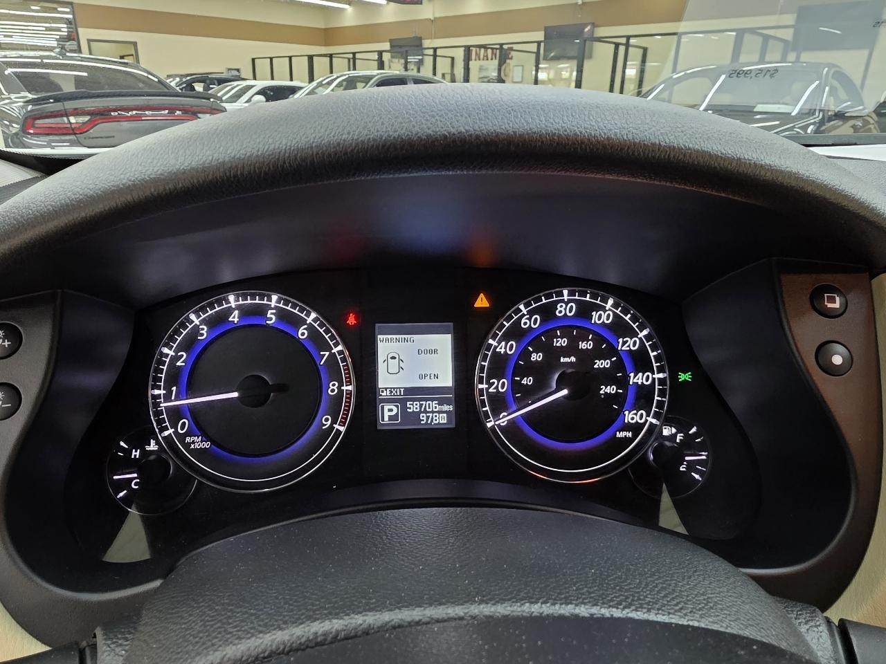 Infiniti QX50 Base RWD 2017