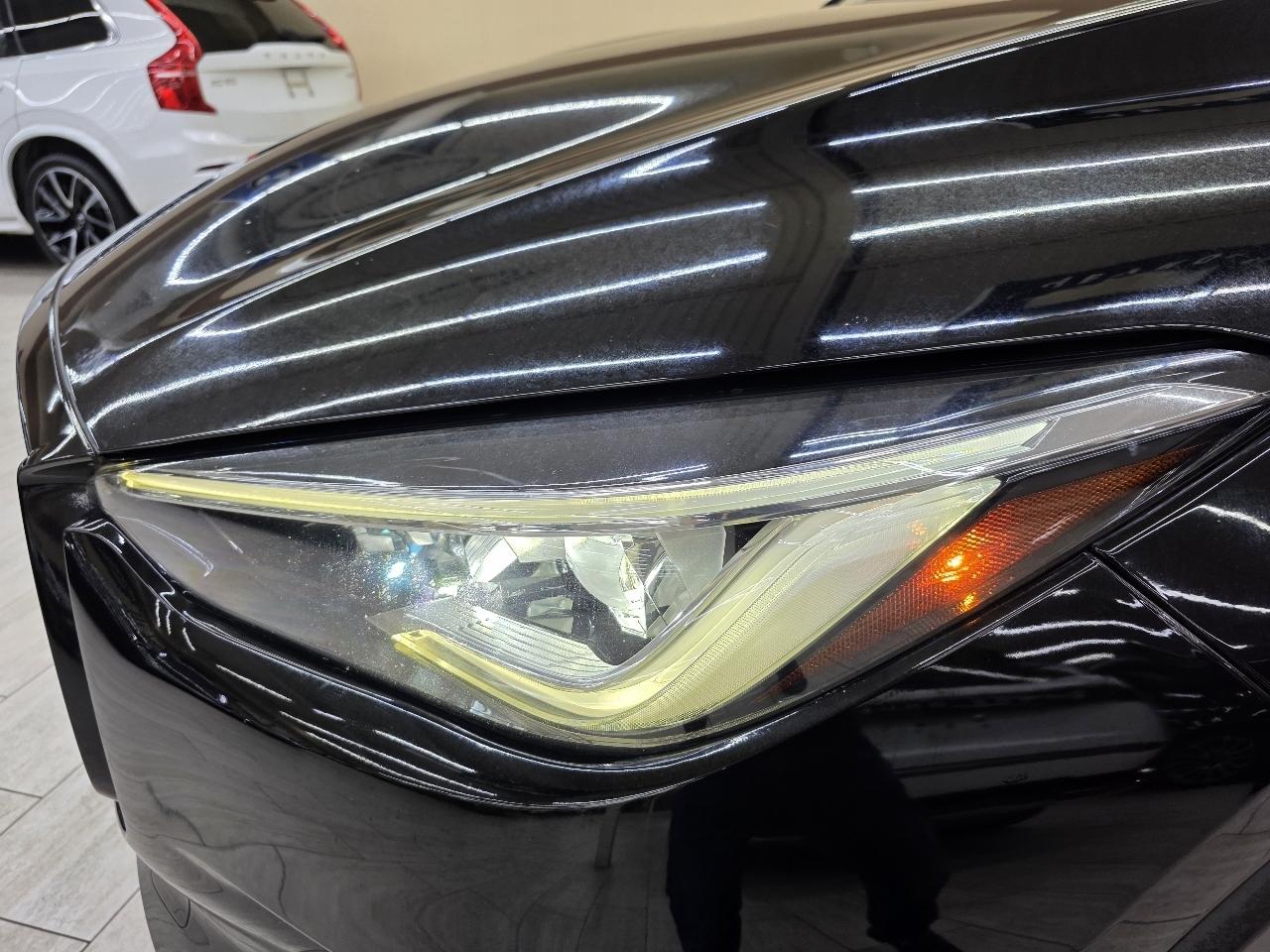 Infiniti QX50 ESSENTIAL 2021