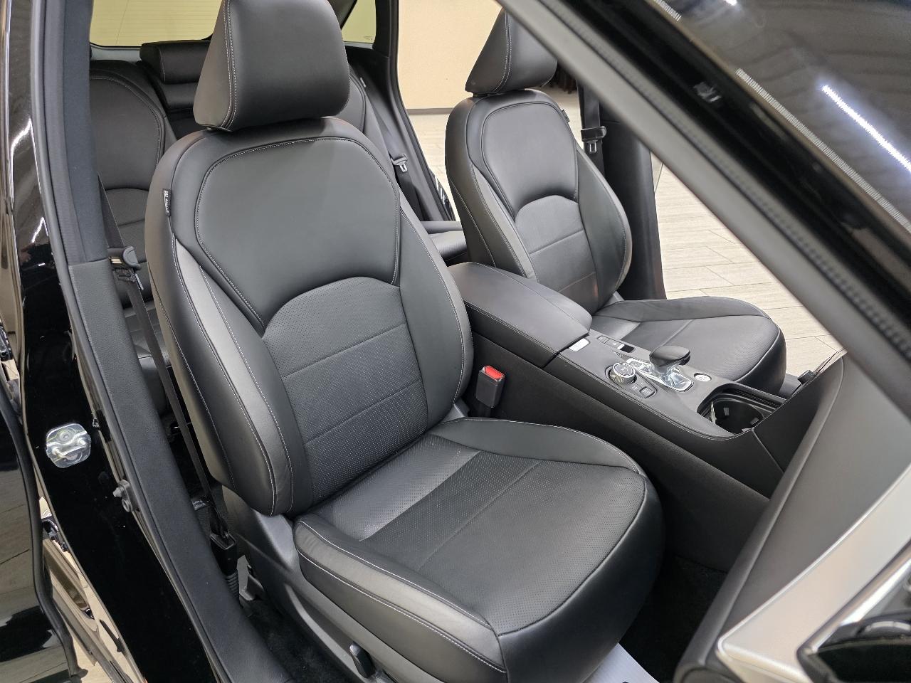 Infiniti QX50 ESSENTIAL 2021