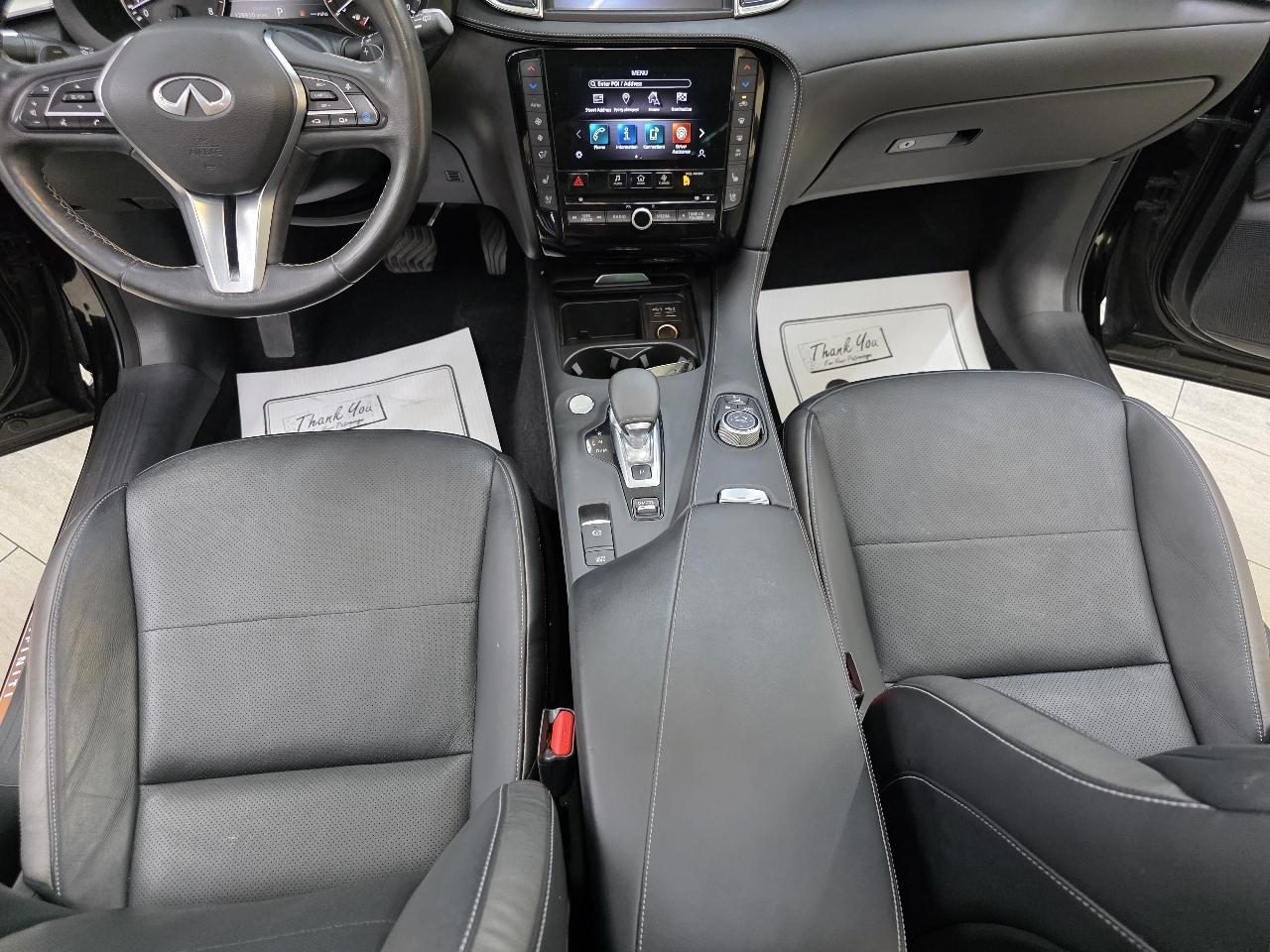 Infiniti QX50 ESSENTIAL 2021