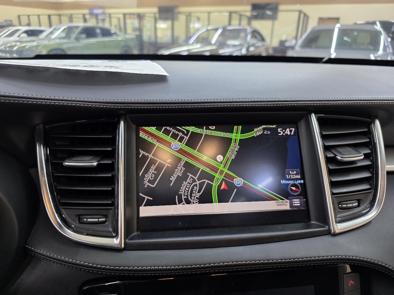 Infiniti QX50 ESSENTIAL 2021