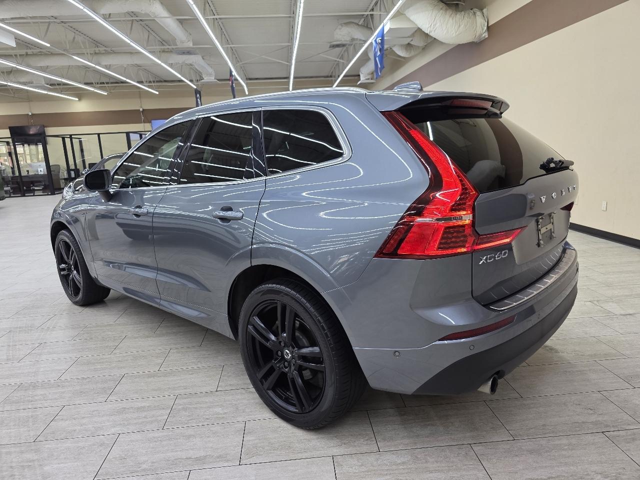 Volvo XC60 T5 Momentum AWD 2018