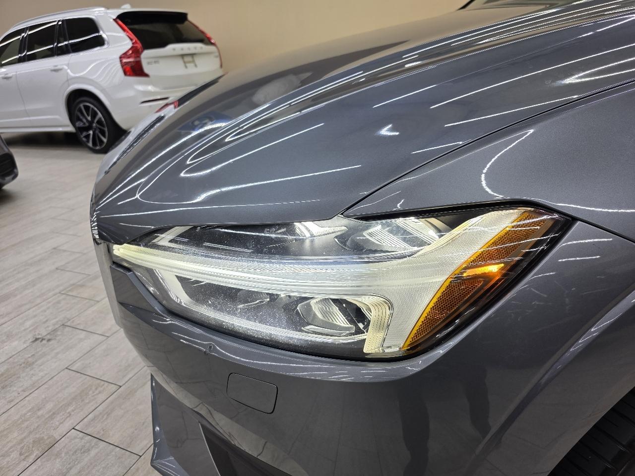 Volvo XC60 T5 Momentum AWD 2018