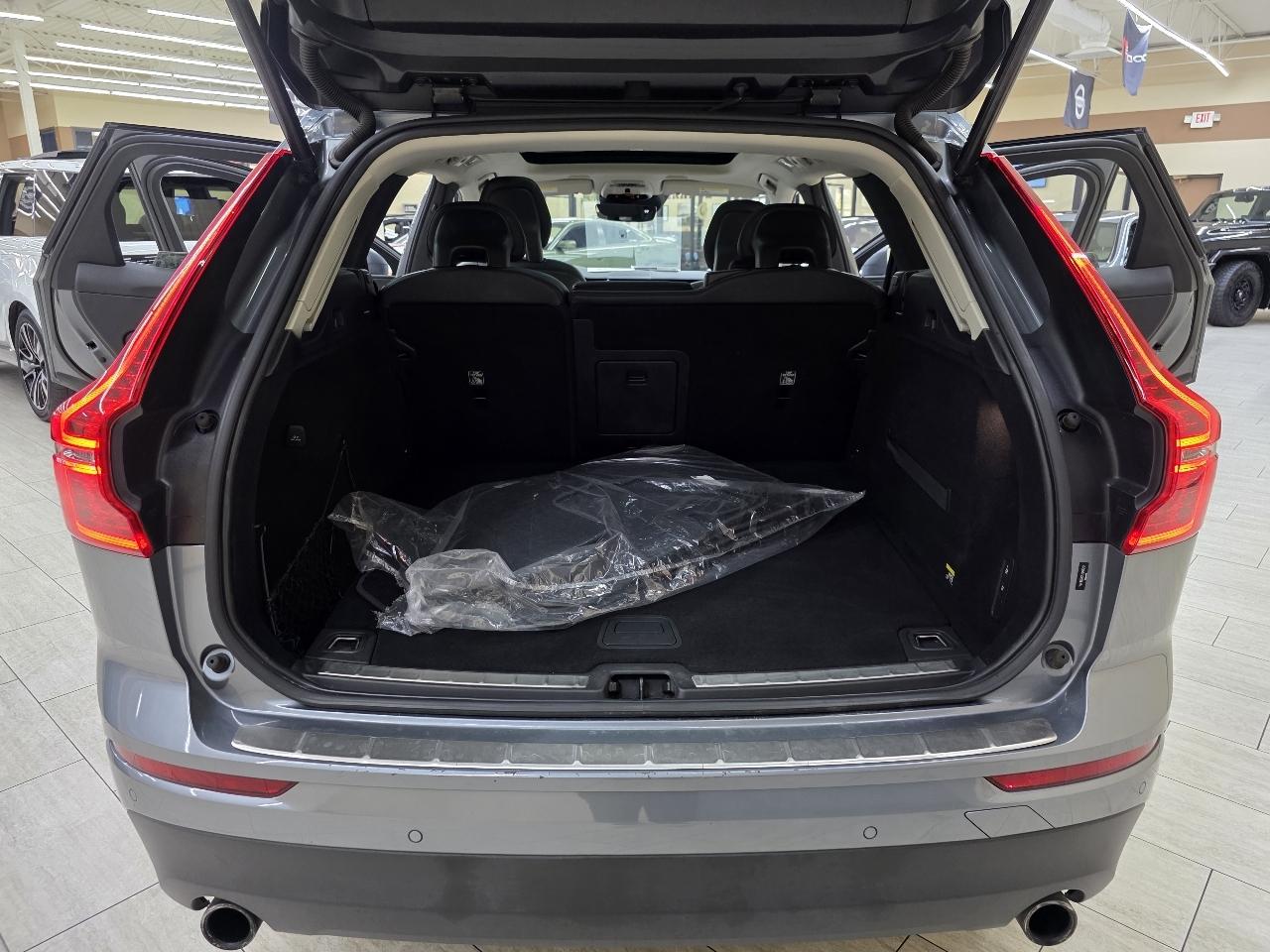 Volvo XC60 T5 Momentum AWD 2018