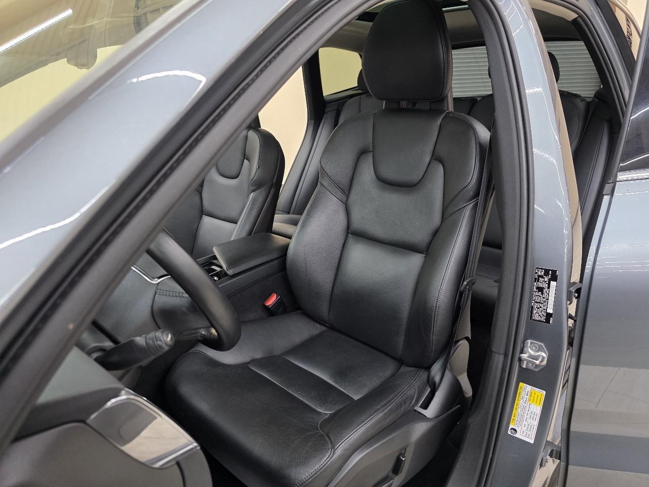Volvo XC60 T5 Momentum AWD 2018