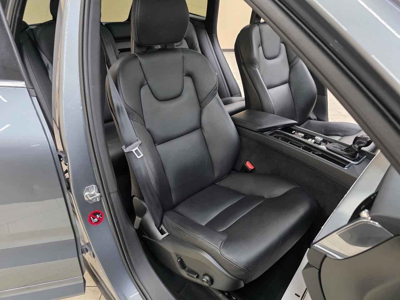 Volvo XC60 T5 Momentum AWD 2018