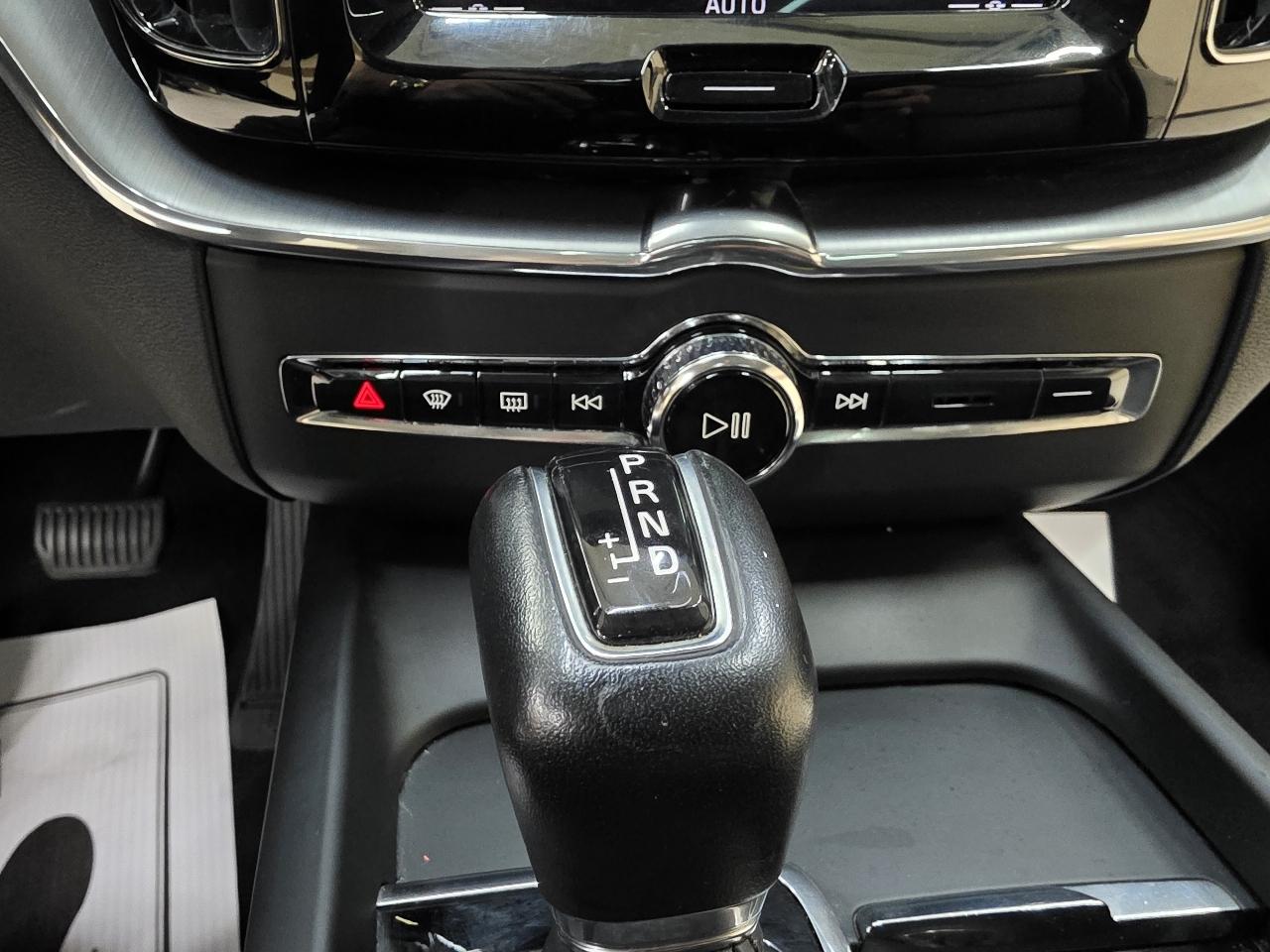 Volvo XC60 T5 Momentum AWD 2018