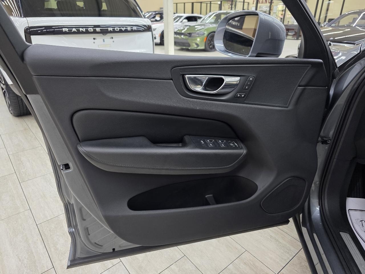 Volvo XC60 T5 Momentum AWD 2018