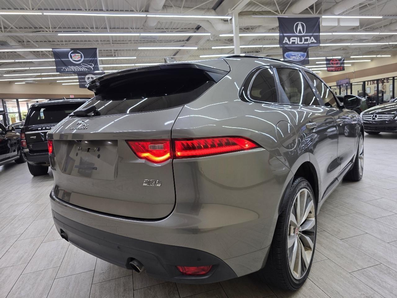 Jaguar F-Pace 25t R-Sport 2018
